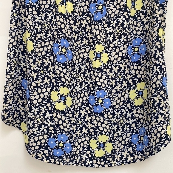 Loft Floral Button Ruffle Sleeve Blouse Women’s Size XS - Picture 9 of 11